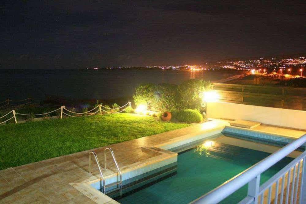Blue Coral Beach Villas Paphos Bagian luar foto