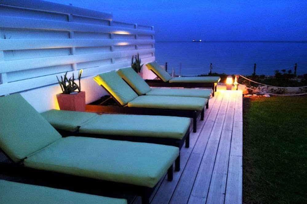 Blue Coral Beach Villas Paphos Bagian luar foto