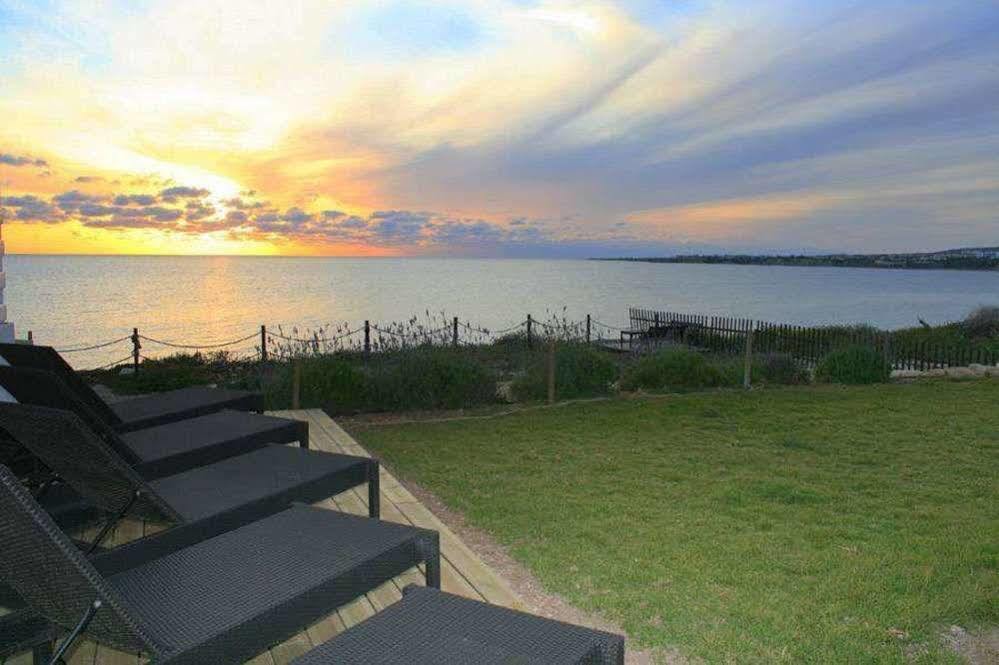 Blue Coral Beach Villas Paphos Bagian luar foto